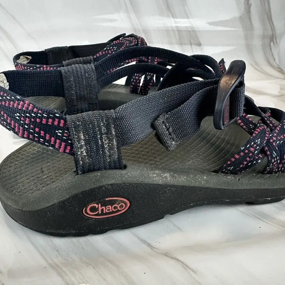 Chaco ZX2 Ecotread Dagger Berry & Navy Blue Athletic Strappy Sandal Women's Sz 8
